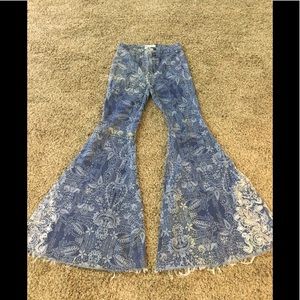 FREE PEOPLE EMBROIDERED FLOAT ON FLARE JEANS